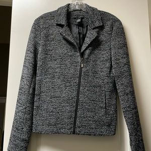 Women’s Blazer black and white, asymmetrical zipper
